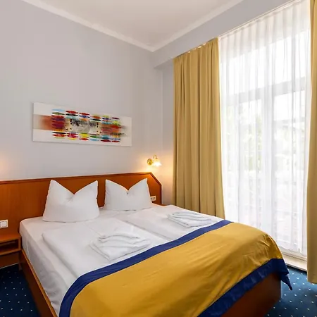 Hotel Zur Traube 3*