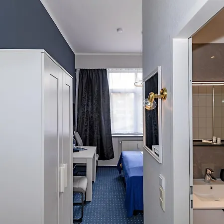 Zur Traube Hotel 3*