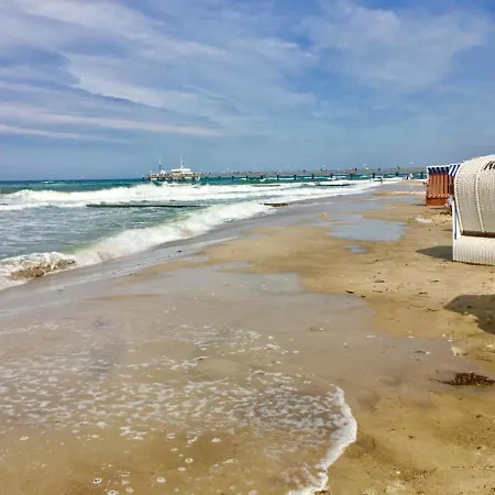 Zur Traube 호텔 Ostseebad Kühlungsborn